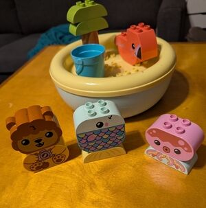 Animal-Themed Building Blocks Set